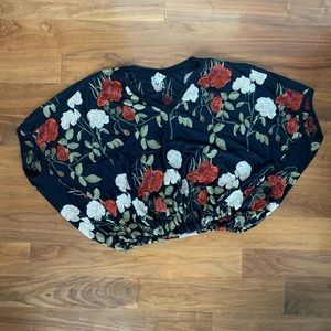 Akemi and kin embroidered top